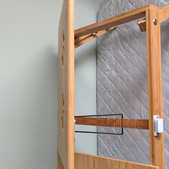 Bamboo Portable / Foldable Laptop Table / Desk - Picture 8 of 11